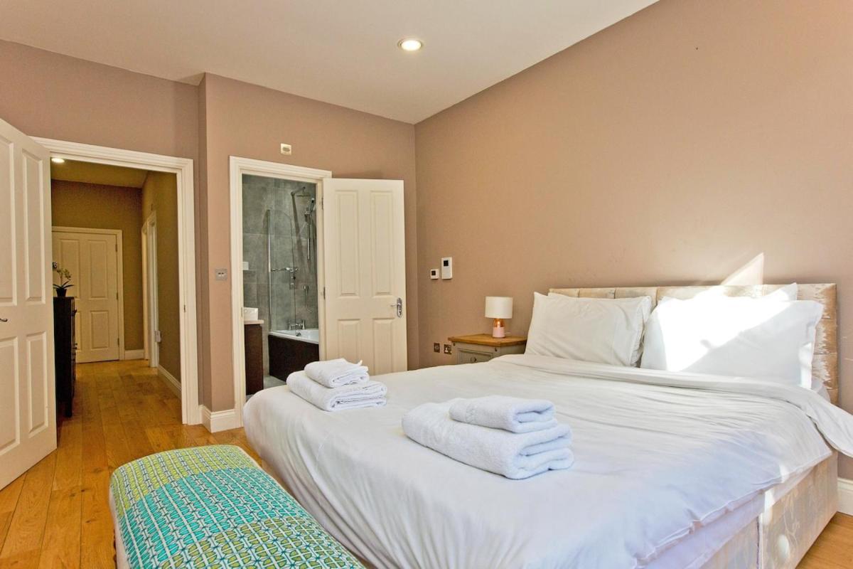 Spacious 3 Bd Flat In For Families No 2 Appartement Londen